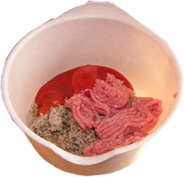 kasza jczmienna wiejska gotowana na parze, miso mielone z indyka, sok pomidorowy, plastikowy pojemniczek